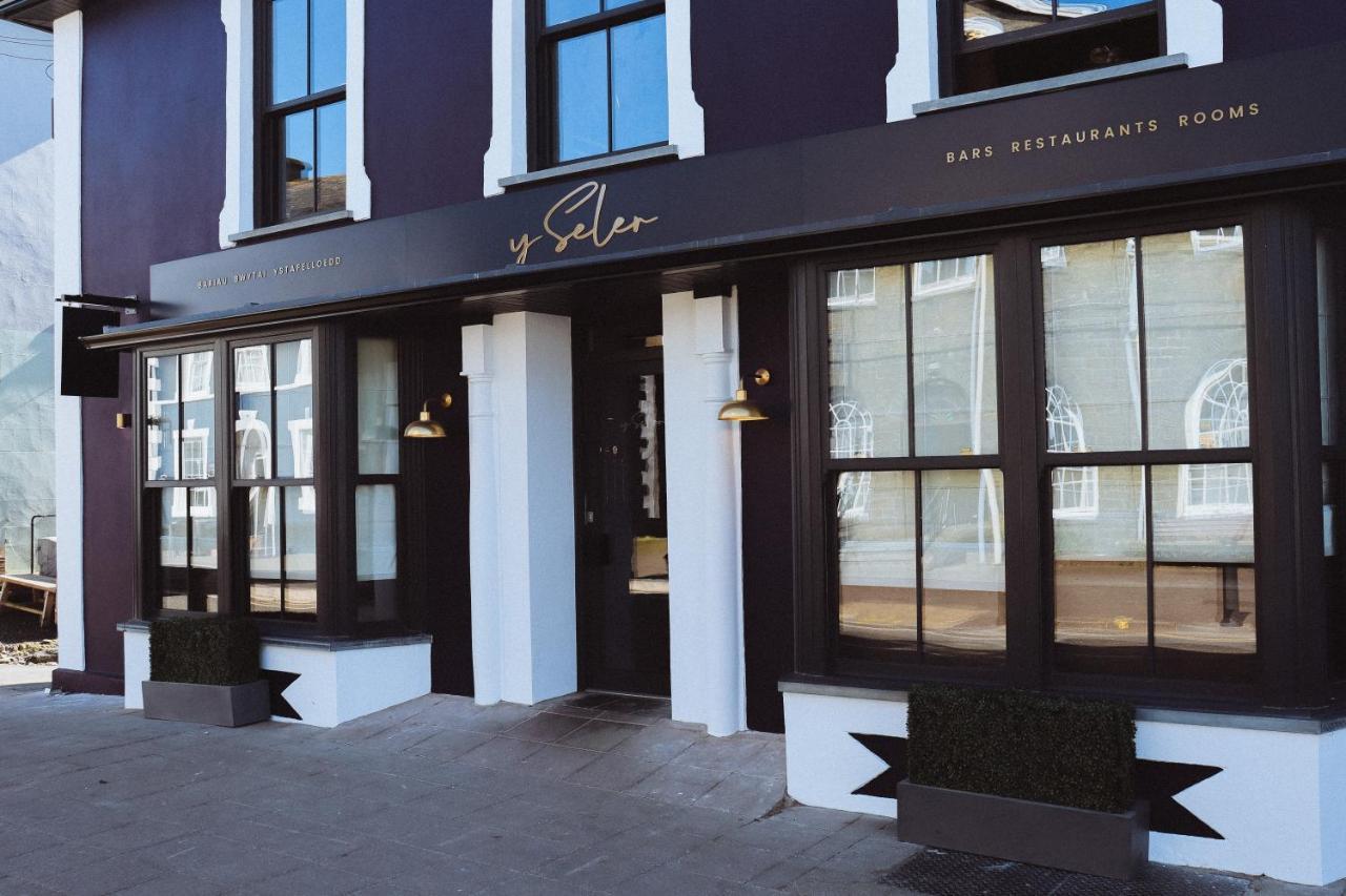 Y Seler Hotel Аберерън Екстериор снимка